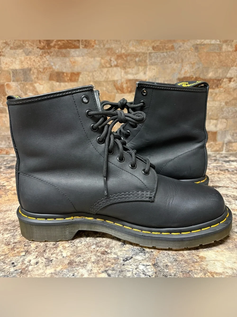 Dr Martens Black Leather Boots Mens Size 8